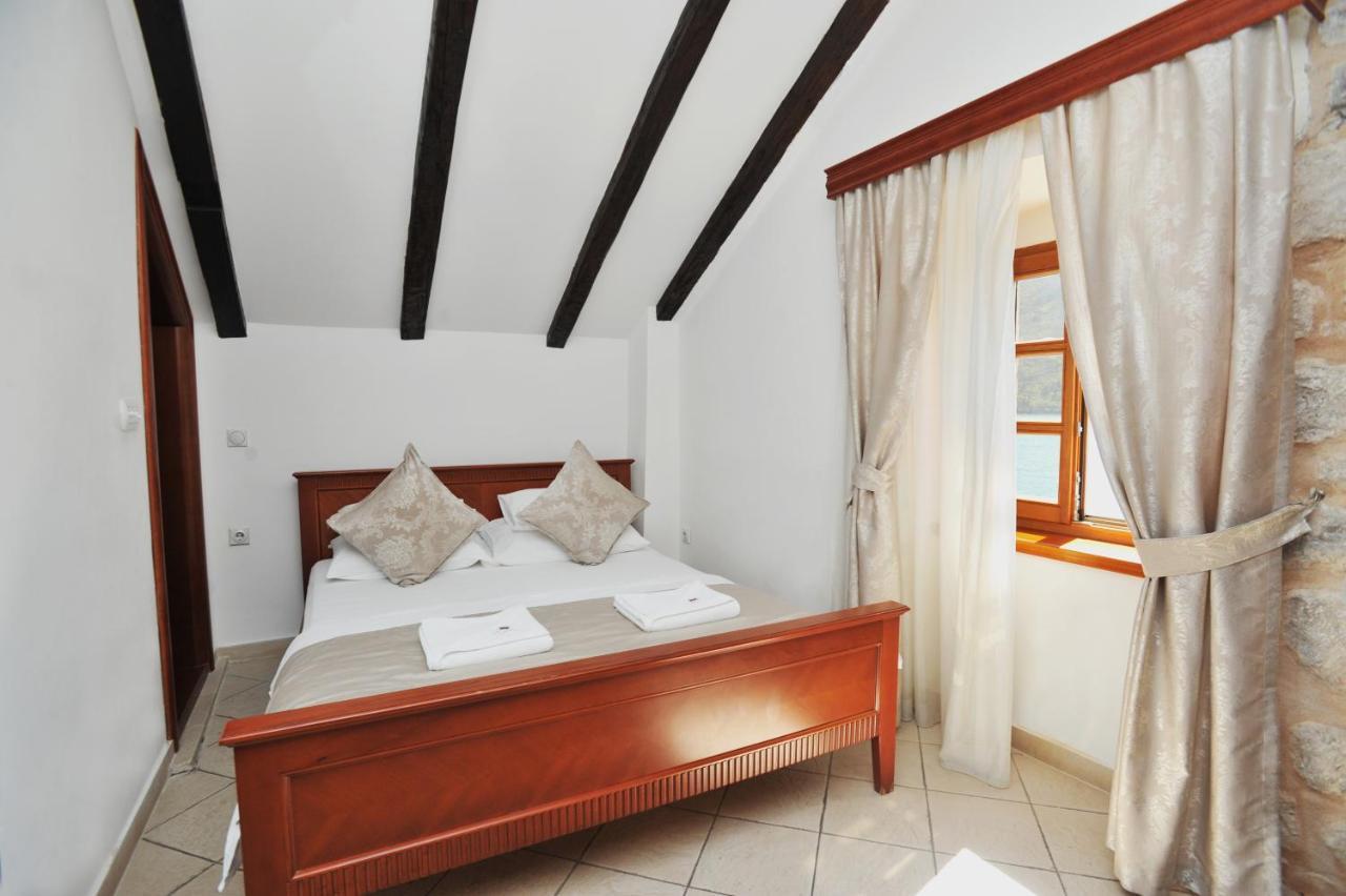 Lady Of The Rocks Apartments Perast Dış mekan fotoğraf