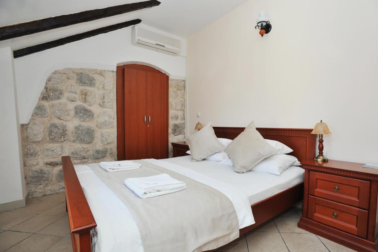 Lady Of The Rocks Apartments Perast Dış mekan fotoğraf